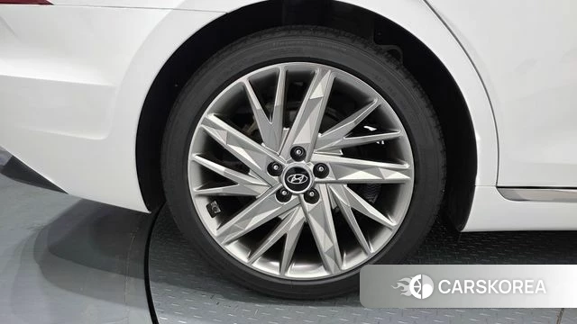 Hyundai The New Grandeur IG id 3910437 из Кореи 15