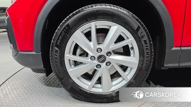 Audi Q2 id 3679882 из Кореи 15