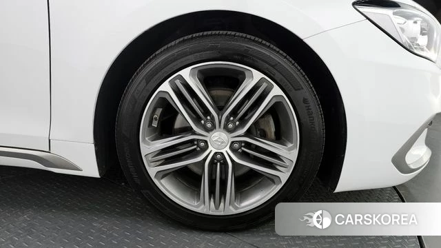 Hyundai Grandeur IG id 4203848 из Кореи 26