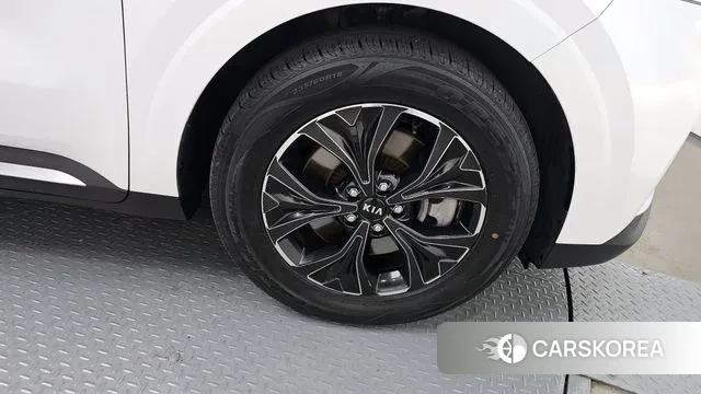 Kia Carnival 4th generation id 3225860 из Кореи 15