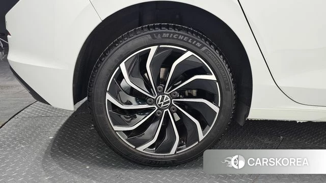 Volkswagen Golf 8th Generation id 4534038 из Кореи 32