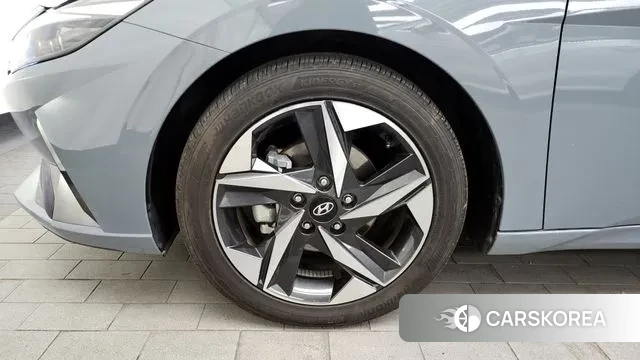 Hyundai Avante (CN7) id 3487980 из Кореи 15