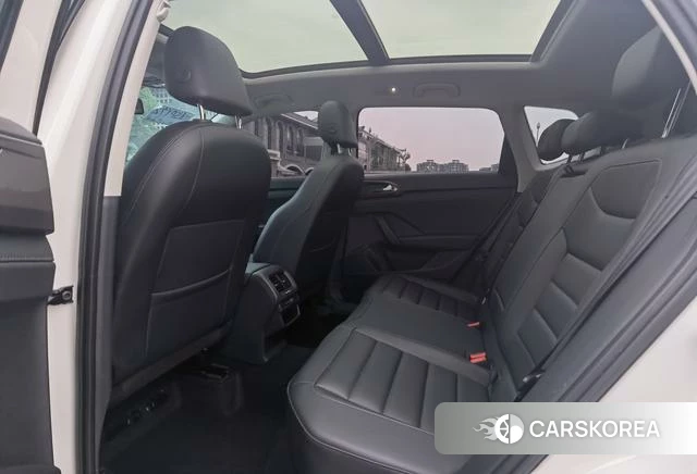 Volkswagen Tuyue id 4278134 из Китая 23