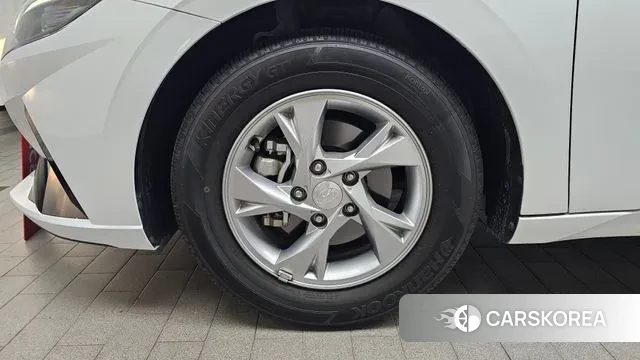 Hyundai Avante (CN7) id 3004353 из Кореи 15