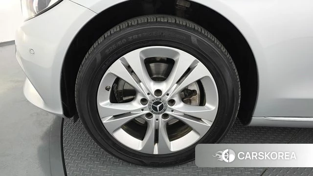 Mercedes-Benz C-Class W205 id 3905738 из Кореи 15