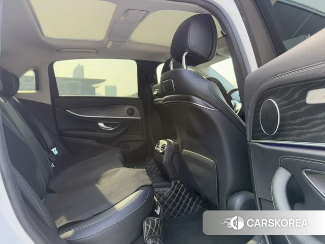 Mercedes-Benz E-class id 4254719 из Китая 11