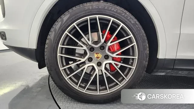 Porsche Cayenne (PO536) id 3753608 из Кореи 15