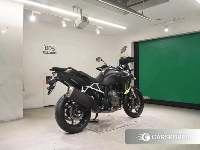 Suzuki V-STROM 800 2025 из Японии, фото 5
