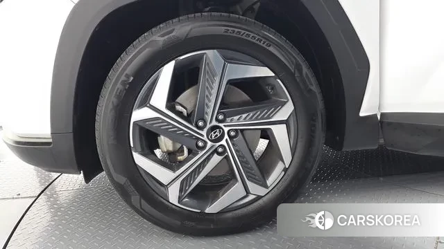 Hyundai Tucson (NX4) id 3735933 из Кореи 15