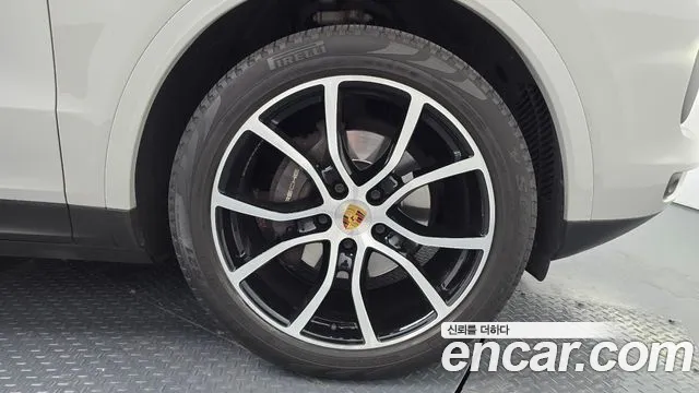 Porsche Cayenne (PO536) id 2720256 из Кореи 15