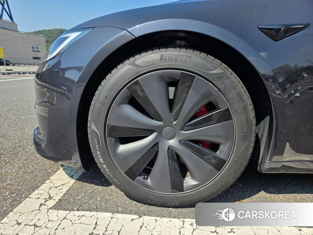 Tesla Model S 2023 Серый из Кореи, фото 5