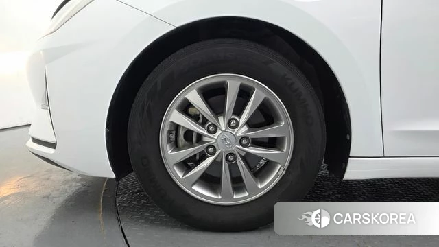 Hyundai The New Avante AD id 4581547 из Кореи 15