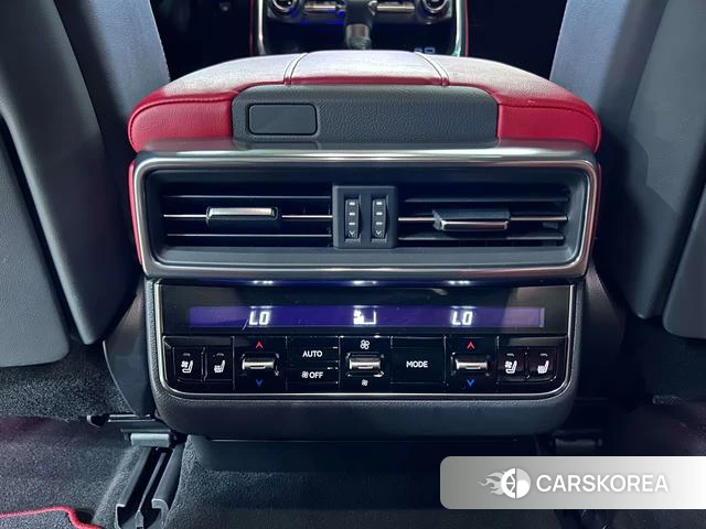 Lexus LX id 4260793 из Китая 20