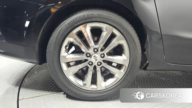 Kia All New Carnival id 4605494 из Кореи 25