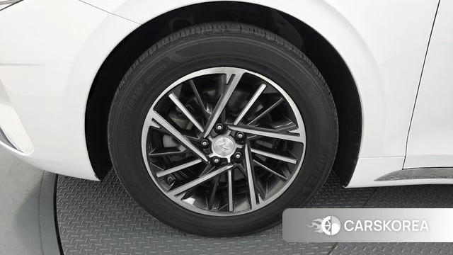 Hyundai The New Grandeur IG id 4382729 из Кореи 15