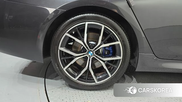 BMW 5 Series (G30) id 4735993 из Кореи 29
