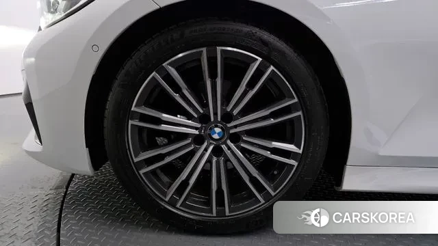 BMW 3 Series (G20) id 3379163 из Кореи 15