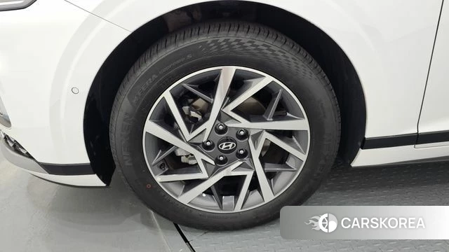 Hyundai Grandeur Hybrid (GN7) id 4527840 из Кореи 15