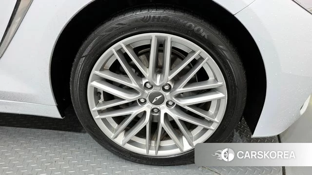 Genesis G70 id 3807779 из Кореи 15