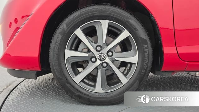 Toyota Prius C id 4464799 из Кореи 15