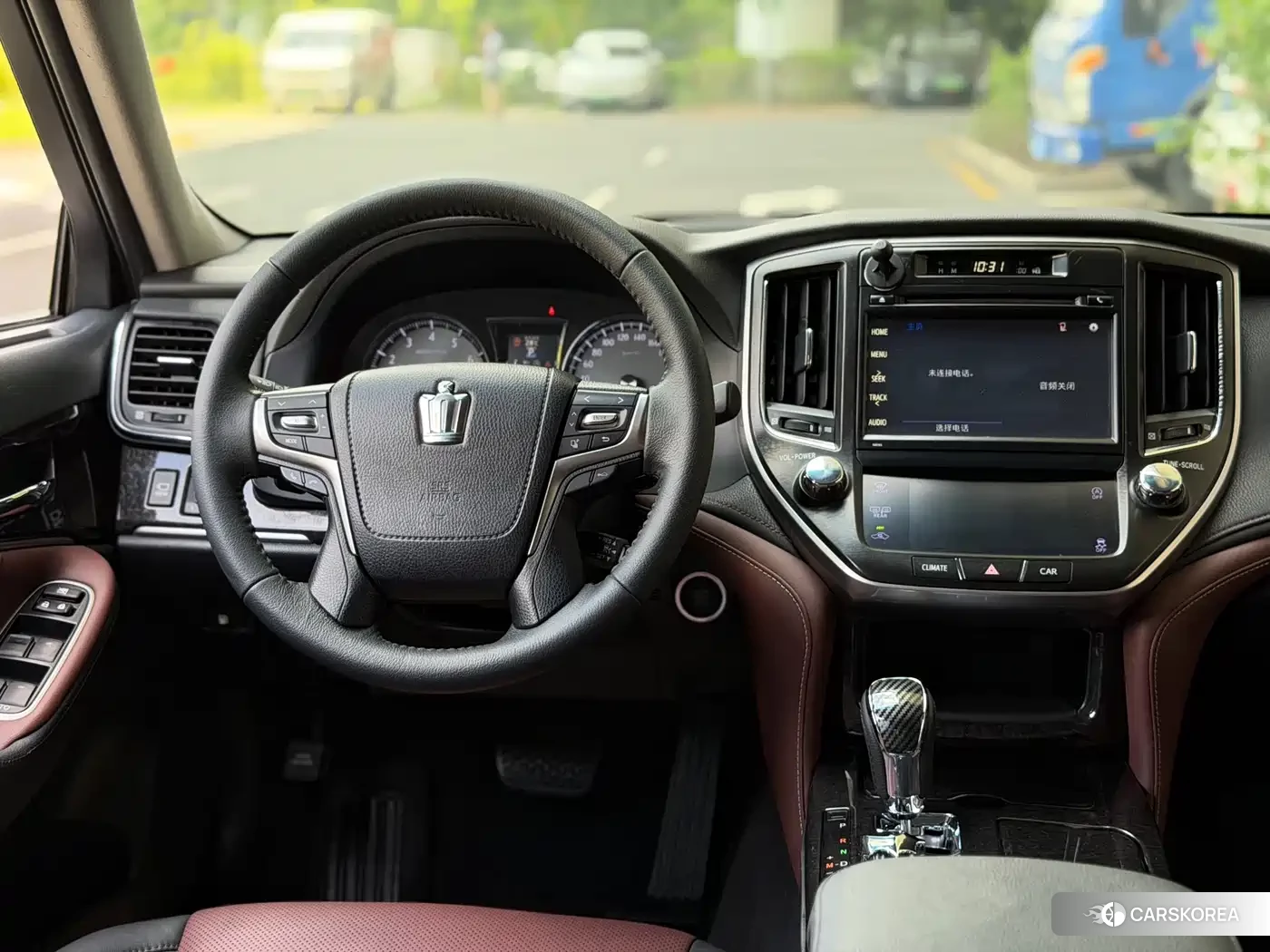 Toyota Crown id 4607164 из Китая 8