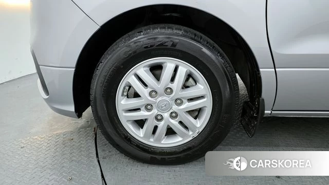 Hyundai The New Grand Starex id 3833787 из Кореи 15