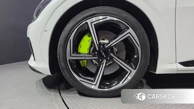 Kia EV6 id 3405676 из Кореи 15