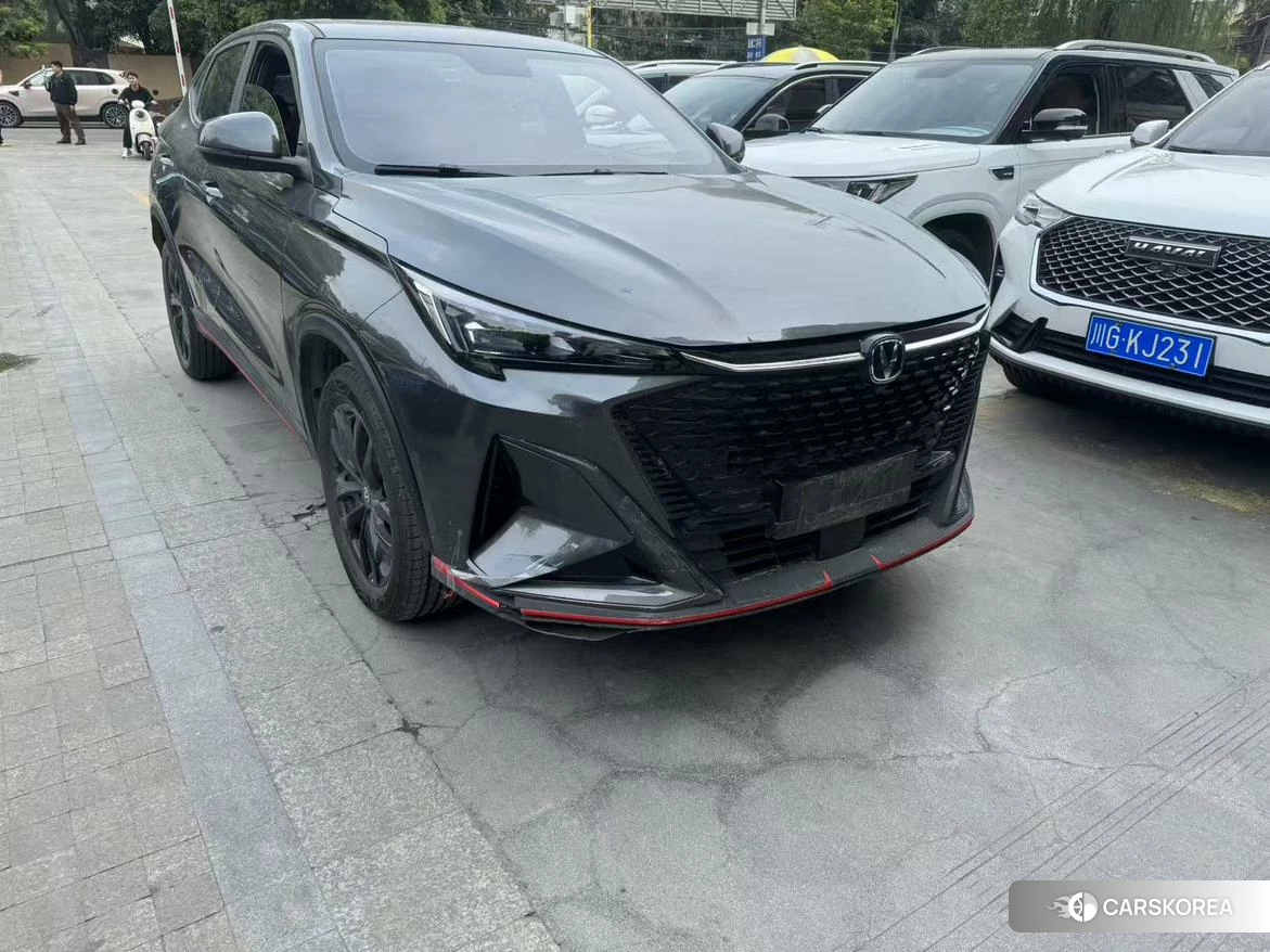 Chang'an X5 PLUS 2024 Темно-серый из Китая, фото 5