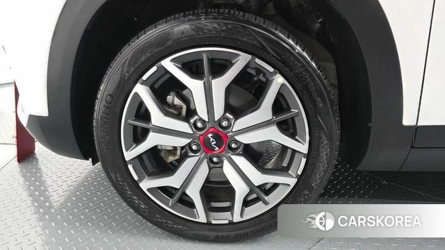 Kia Seltos id 4303507 из Кореи 29
