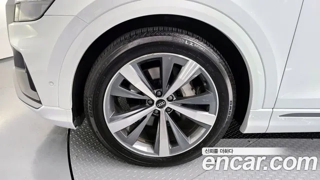 Audi Q8 (4M) id 2868814 из Кореи 15