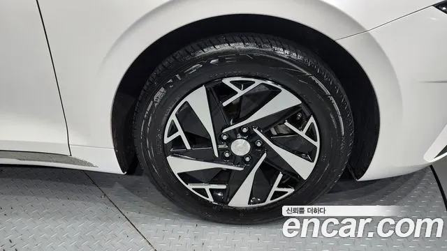 Hyundai The New Grandeur IG Hybrid id 2706076 из Кореи 15