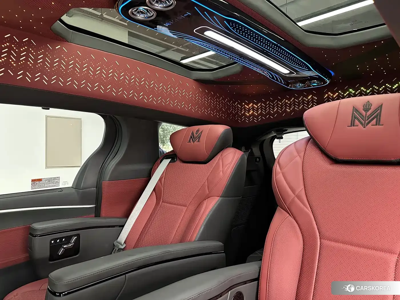 Toyota Sienna id 4655169 из Китая 22