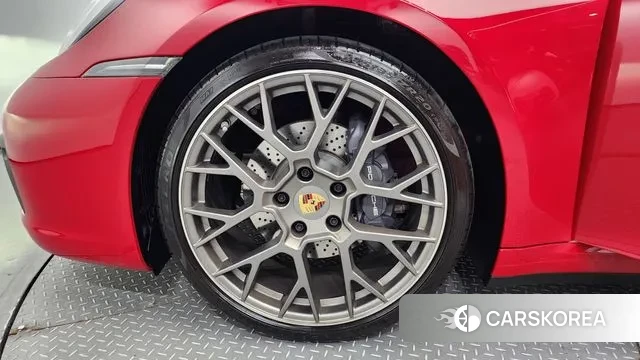 Porsche 911(992) id 2894027 из Кореи 15