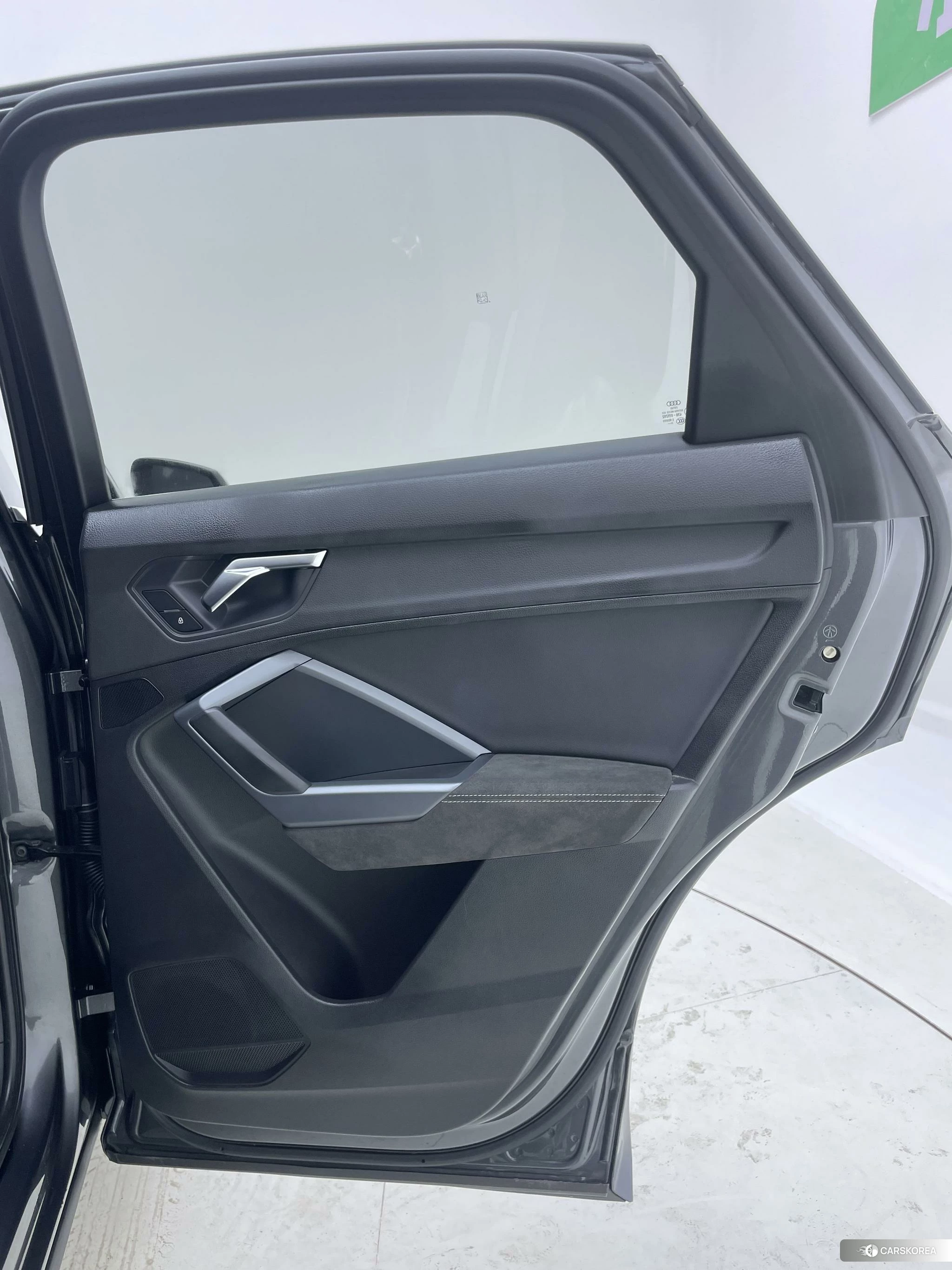 Audi Q3 Sportback id 4514983 из Китая 27