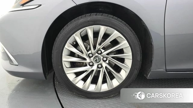 Lexus ES300h 7th generation id 4746444 из Кореи 15