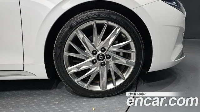 Hyundai The New Grandeur IG id 2302248 из Кореи 15