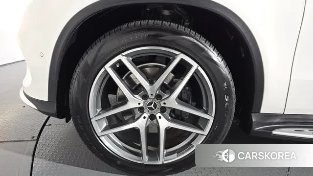 Mercedes-Benz GLE - Class W166 id 3325205 из Кореи 15