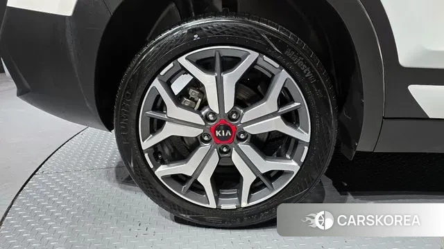 Kia Seltos id 3717379 из Кореи 15