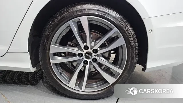 Audi A6 (C8) id 3507843 из Кореи 15