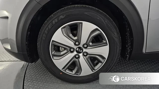 Kia Niro id 3013764 из Кореи 15