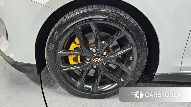 Hyundai Veloster (JS) id 3801447 из Кореи 15