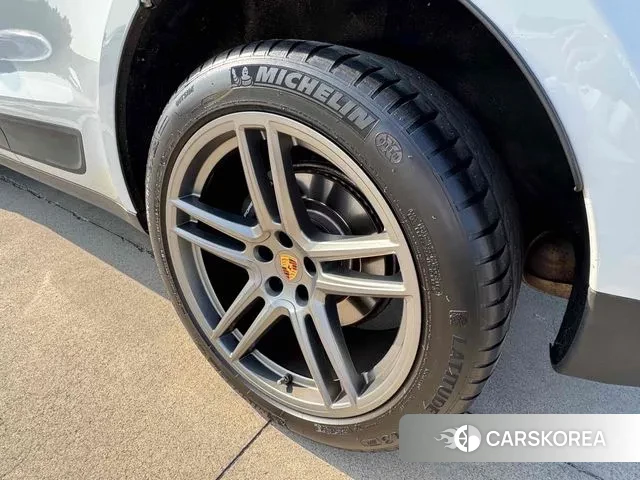 Porsche Macan id 3362582 из Кореи 15