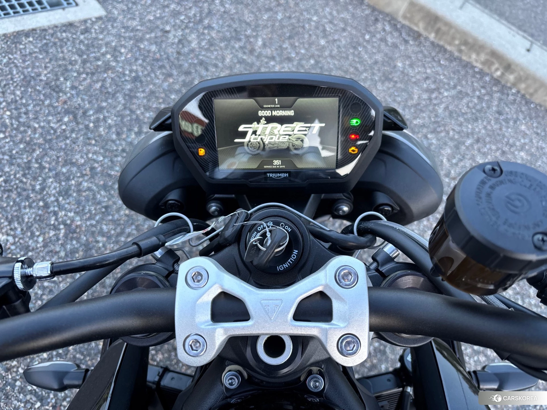Triumph STREET TRIPLE 765 RS id 4182784 из Японии 8