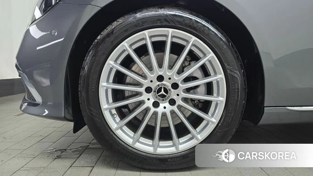 Mercedes-Benz E-Class W213 id 4566760 из Кореи 27