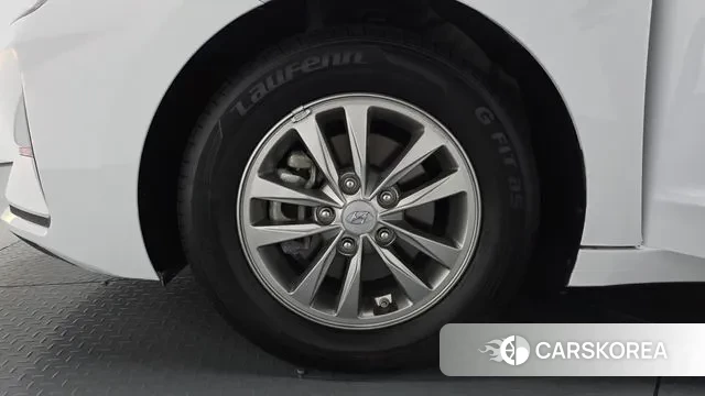 Hyundai The New Avante AD id 3024043 из Кореи 15