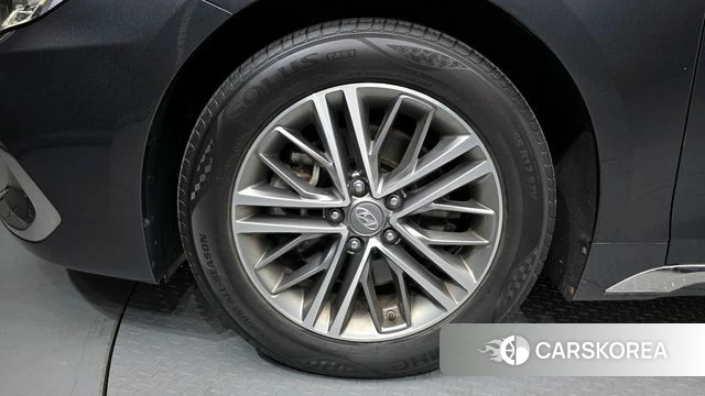 Hyundai Grandeur IG id 3801306 из Кореи 15