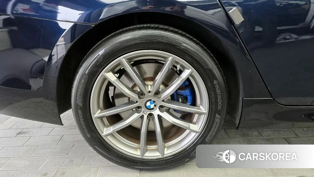 BMW 5 Series (G30) id 4311164 из Кореи 15