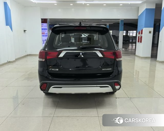 Mitsubishi  Outlander id 4217413 из Китая 14