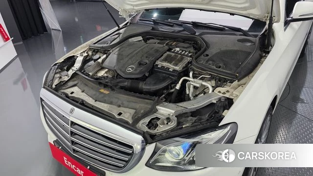 Mercedes-Benz E-Class W213 id 4595536 из Кореи 29