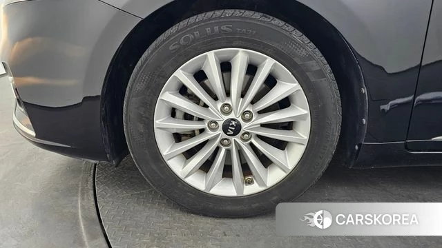 Kia Come New K7 id 4638129 из Кореи 26